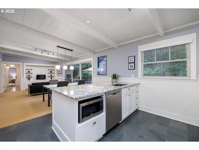 Kitchen/Family Room