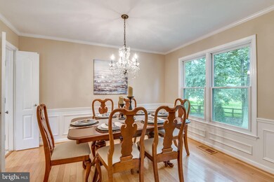 2945 Fort Lee St, Herndon, VA 20171 - photo 5