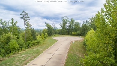 135 Oakview Rd, South Charleston, WV 25309 - photo 5