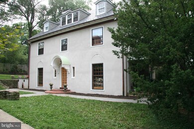 829 W University Pkwy, Baltimore, MD 21210 - photo 2