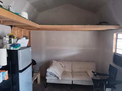 182 Kings Cemetery Rd, Irvine, KY 40336 - photo 3