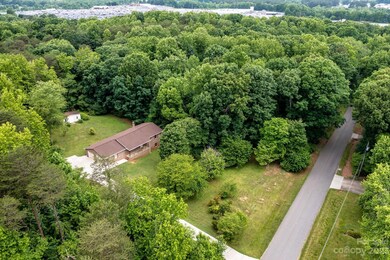 161 Imperial Heights Rd, Statesville, NC 28625 - photo 2