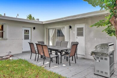 1573 NE 30th Ct, Pompano Beach, FL 33064 - photo 3