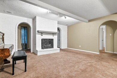 211 Oakwood Dr, Spring, TX 77386 - photo 5
