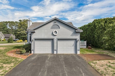 1 Old Salt Dr, Seabrook, NH 03874 - photo 3