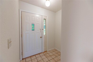 A nice foyer separates the front door from the rest of the living space~