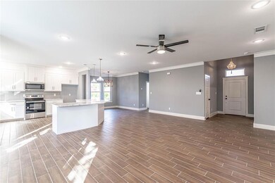 1112 Dell St, White Settlement, TX 76108 - photo 6