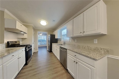 2450 Fosters Mill Ct, Suwanee, GA 30024 - photo 5