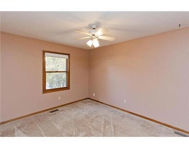 3738 SW 34th St, Des Moines, IA 50321 - photo 5