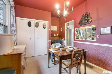 2150 W Pleasant St, Davenport, IA 52804 - photo 7