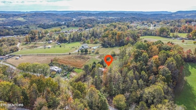 277 Payne Cir, Tazewell, TN 37879 - photo 3