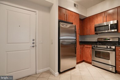 Clarendon 1021 unit 103, Arlington, VA 22201 - photo 5