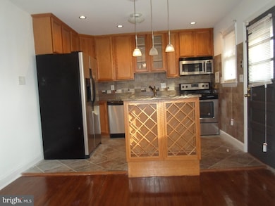 8519 Oglethorpe St, New Carrollton, MD 20784 - photo 3