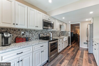 367 Saybrook Ln unit 163, Wallingford, PA 19086 - photo 3