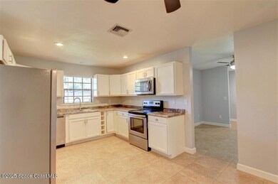 IMG_2508_09_10_Fusion-Interior