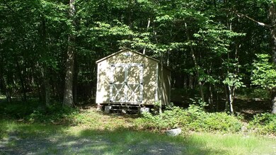 101 Quiet Ct, Dingmans Ferry, PA 18328 - photo 6