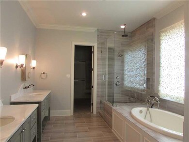 Master Bath/Spa.