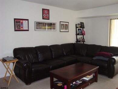 9 Country Hickory Ln unit H, Egg Harbor Township, NJ 08234 - photo 6