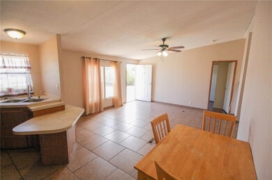 630 Richardson Rd, Socorro, TX 79927 - photo 6