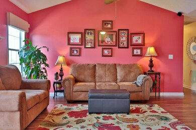 520 Helm Ln, Mount Washington, KY 40047 - photo 3