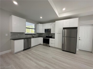 139 Greenbriar Blvd, Lehigh Acres, FL 33972 - photo 5