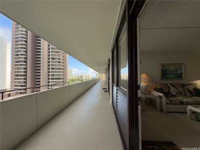 The Kalia unit 1201B, Honolulu, HI 96815 - photo 4