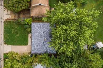 2162 C St SW, Cedar Rapids, IA 52404 - photo 4