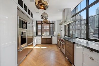 360 W 36th St unit PH12, New York, NY 10018 - photo 4