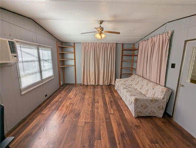 397 SE 902nd St, Old Town, FL 32680 - photo 7