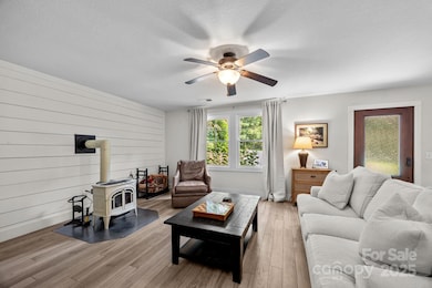 800 Kitchens Branch Rd, Sylva, NC 28779 - photo 6