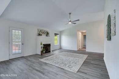 06_ReliantLane_5027_Living03