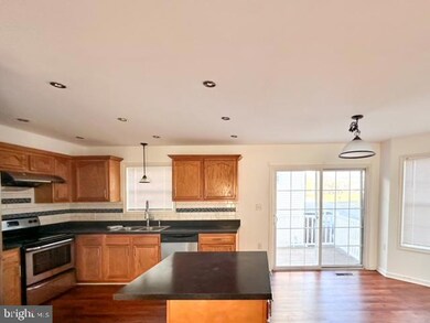 125 N Marshall St, Ranson, WV 25438 - photo 6