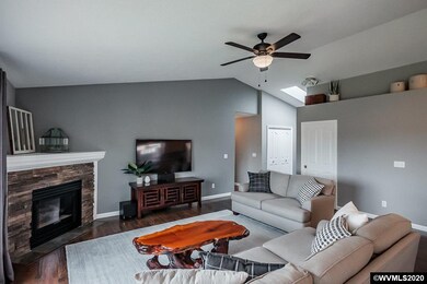 1583 Country Glen Ave NE, Keizer, OR 97303 - photo 4