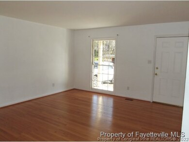 824 Stoneykirk Dr, Fayetteville, NC 28314 - photo 4