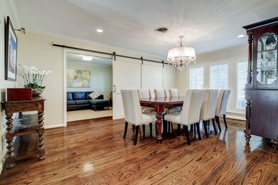 13907 Queensbury Ln, Houston, TX 77079 - photo 7