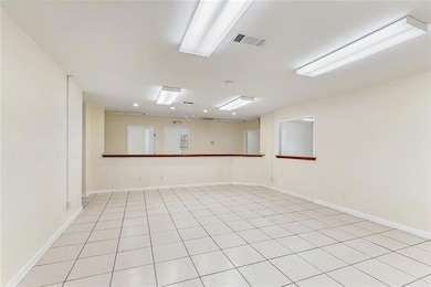 401 W Genie St, Chalmette, LA 70043 - photo 3