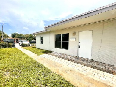 1004 SW 24th Ave unit 2-East, Fort Lauderdale, FL 33312 - photo 3