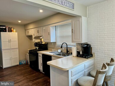 102 Cedar Ave, Somerdale, NJ 08083 - photo 4