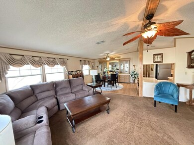 2077 Warwick Hills Dr unit 1055, Orlando, FL 32826 - photo 2