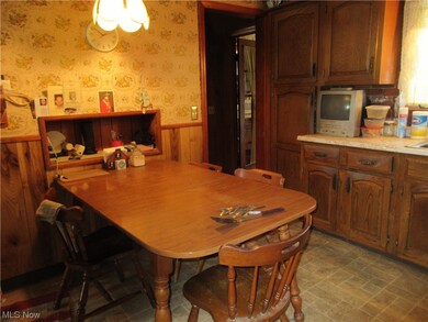 1723 E 29th St, Ashtabula, OH 44004 - photo 6