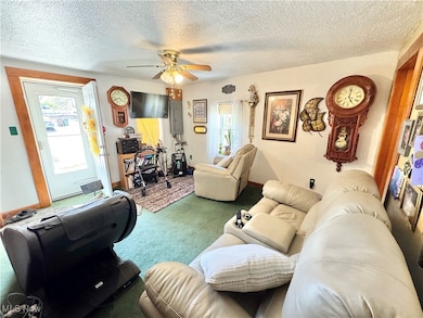 1693 Elfleda St, Lorain, OH 44055 - photo 3