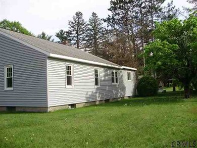 31 Jennifer Rd, Schenectady, NY 12302 - photo 3