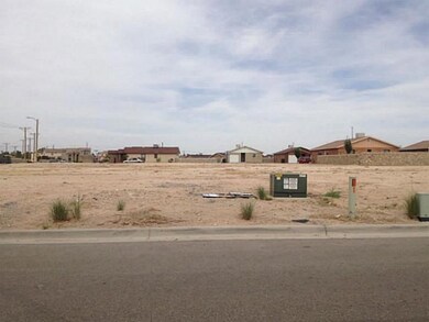712 Cora Ruecker, El Paso, TX 79928 - photo 2