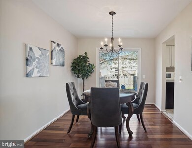 13404 Whaley Ct, Herndon, VA 20171 - photo 7