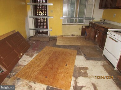 1921 Clifton Ave, Baltimore, MD 21217 - photo 4