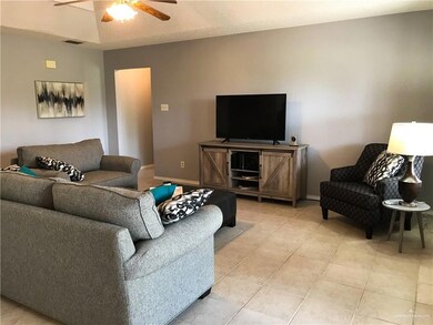 303 Diana Dr, Alamo, TX 78516 - photo 5