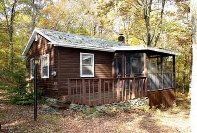 211 Five Mile Meadow Rd, Dingmans Ferry, PA 18337 - photo 2