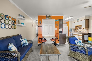 17-web-or-mls-19 Catalpa Ct. #2D (17)