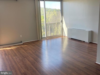 The Carlton unit 610, Arlington, VA 22204 - photo 4