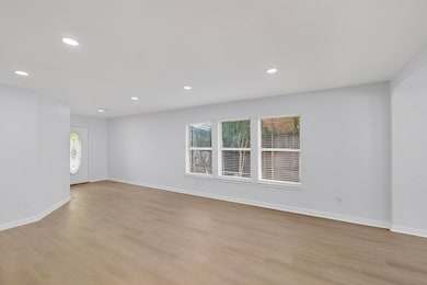 328 Cortland Cir, Roanoke, TX 76262 - photo 7